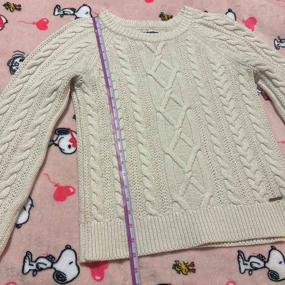 Abercrombie Cream White Chunky Cable Knit Sweater - Picture 8 of 9